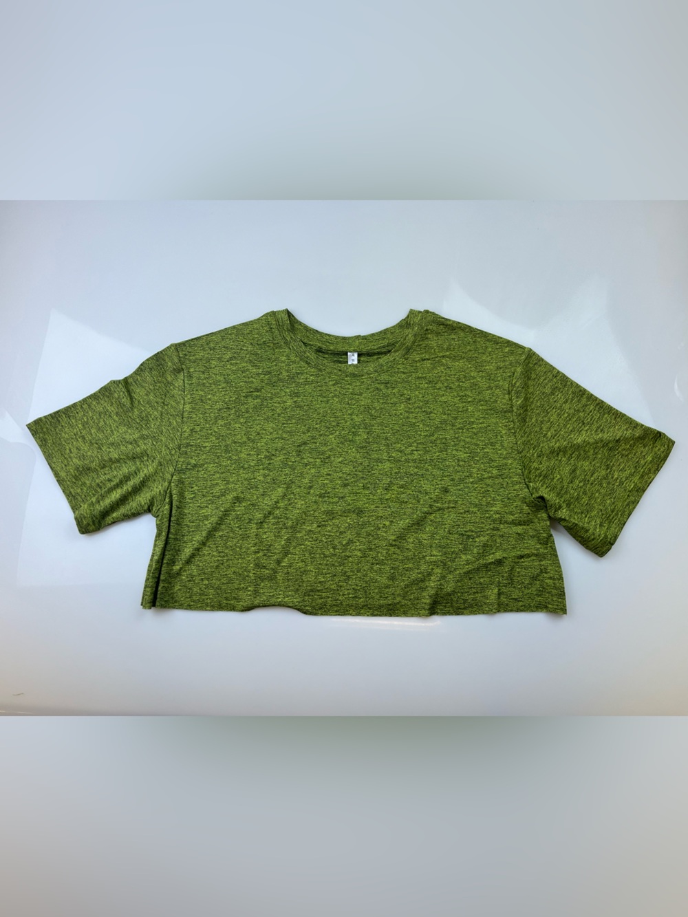 Fabletics Green Casual Lounge Cropped Tee N255-61